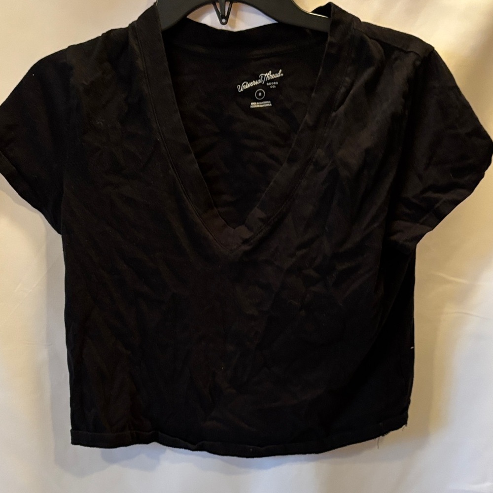 Universal Thread Black Tee with Gold Script Logo - size Medium